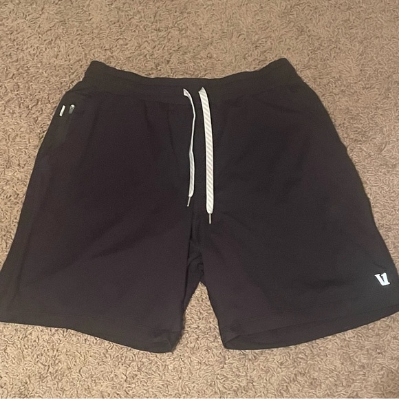 Vuori Other - Vuori Shorts Mens Large Black Sunday Performance Jogger Running Gym Cross Train